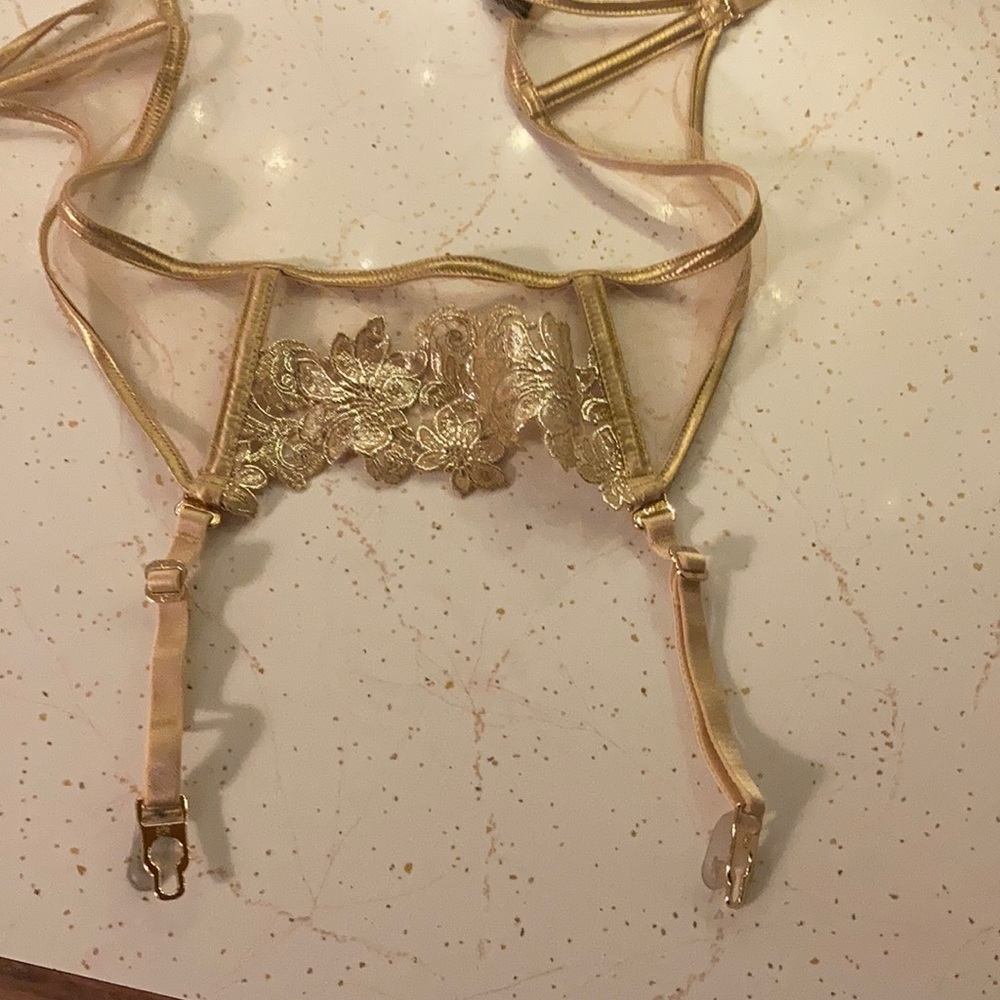 Golden Garter